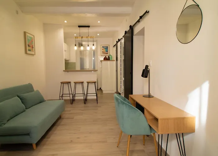 Centre - A 5 Minutes Des Arènes Appartement